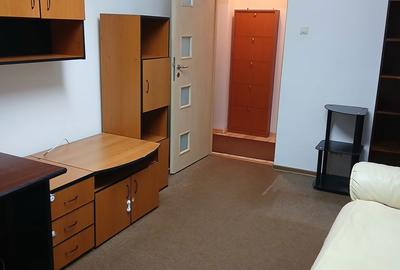Apartament cu 2 camere decomandat în Tudor - 2