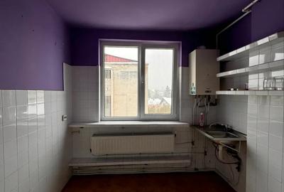 Apartament cu 2 camere semidecomandat în Ultracentral