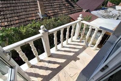 Casa cu 300 mp teren, singur in curte, spre vanzare, cart. Unirii - 7