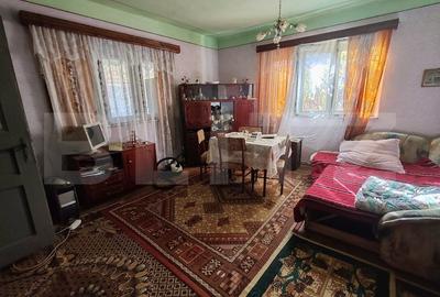 Casa +anexe de vanzare