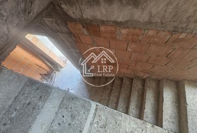 Casă individuală cu 7 camere cu Canalizare în Voluntari - 15