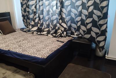 Apartament cu 3 camere semidecomandat în Central - 2