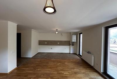 Apartament cu 2 camere decomandat, mobilat în Schei - 4