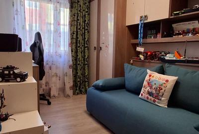 Apartament cu 4 camere decomandat în Sud - 6