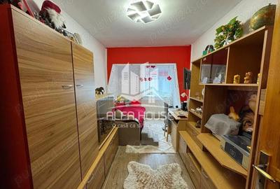 Apartament cu 3 camere decomandat în Central - 12