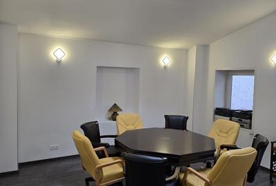 Spațiu comercial, de 120 mp, în Dacia - 3