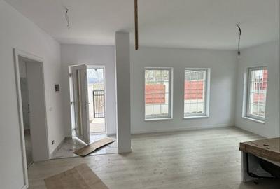 Casă cu 3 camere în Valea Adâncă - 5