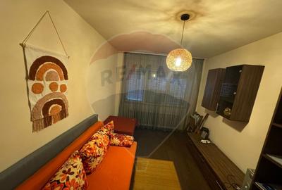 Apartament cu 3 camere de inchiriat in zona centrala - 6