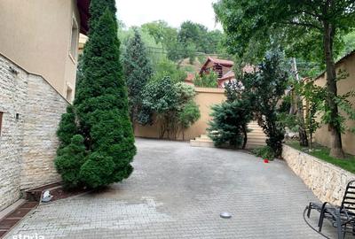 Casă cu 5 camere cu Teren 900 Mp în Dealul Malului - 7