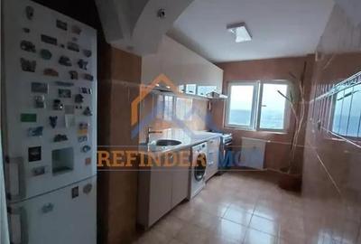 Apartament de vanzare cu 2 camere, zona Metrou Costin Georgian - 3