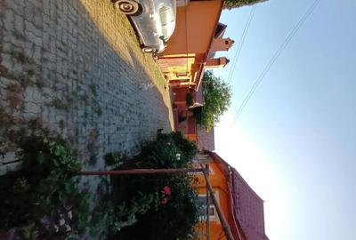 Casă în Stupini - 1