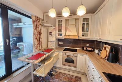 Apartament cu 3 camere decomandat în Calea Călărașilor - 12