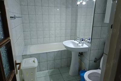 Apartament cu 3 camere semidecomandat, mobilat în Girocului - 5