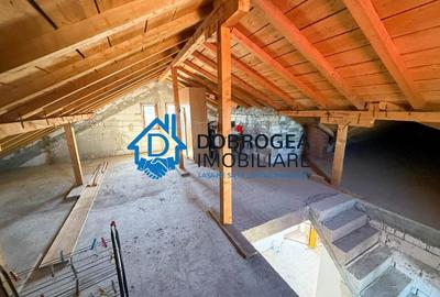 Casă individuală cu 4 camere cu Canalizare în Central - 16