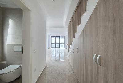 Duplex cu 3 camere cu Canalizare în Sânpetru - 10