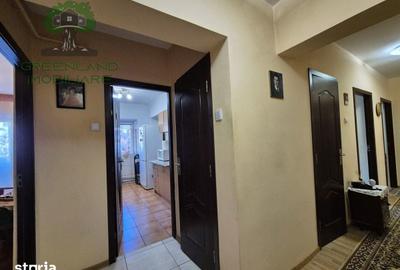 Apartament cu 4 camere decomandat în Dacia - 4