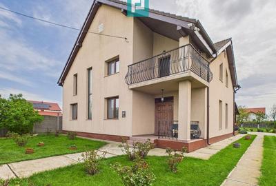 Casă cu 5 camere cu Teren 1049 Mp în Șagu - 1
