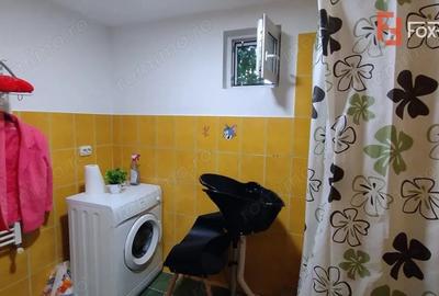Casă cu 4 camere cu Canalizare în Ronaț - 1