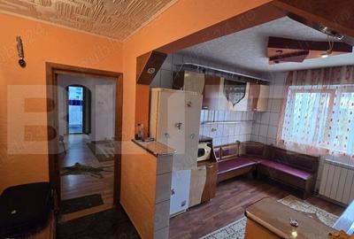 Pucioasa Apartament semidecomandat 2 camere etj 2/4 - 6