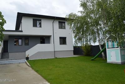 Bascov - Labusesti, Casa P+E, garaj, teren 809 mp! - 2