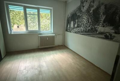 Apartament decomandat în Central - 6