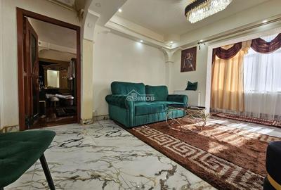 Apartament cu 3 camere decomandat în Micro 11 - 1