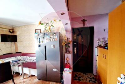 Apartament 2 camere / etaj 2 / Filiasi / zona Biserica Mare - 6