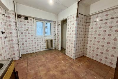 Apartament cu 4 camere decomandat în Dorobanți - 2