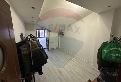 Apartament cu 4 camere de vanzare in zona Rovine - 6