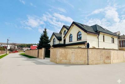 Casă cu 4 camere în Bucium - 3