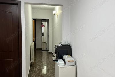 Vand apartament cu 2 camere decomandat - 2