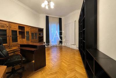 Apartament cu 4 camere în Central - 6
