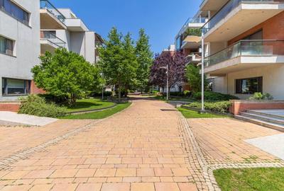 Apartament cu 4 camere decomandat, mobilat în Dorobanți