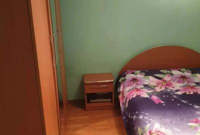 Apartament cu 3 camere semidecomandat în Nufărul - 3