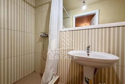 Casă cu 5 camere cu Teren 150 Mp în Moșnița Nouă - 14