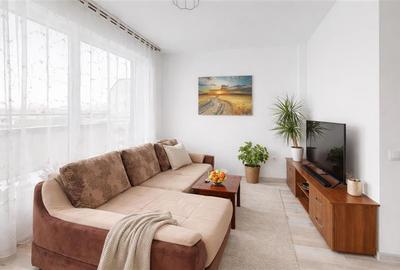 Apartament cu 4 camere decomandat, mobilat în Tractorul - 1