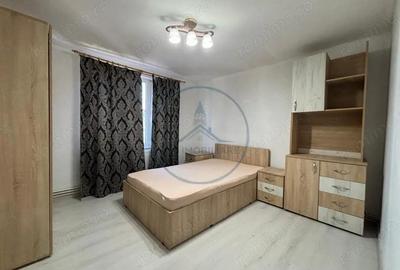 Apartament de vanzare, 2 camere, 50 mp, etaj 3, zona Independentei - 7