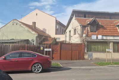 Casă cu 4 camere în Cantemir - 1