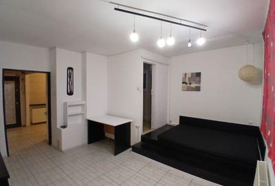Garsonieră decomandată în Complex Studențesc - 6