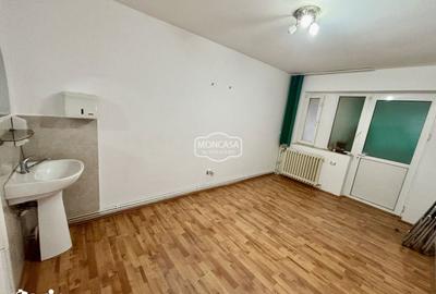 Apartament cu 3 camere decomandat în Central - 2