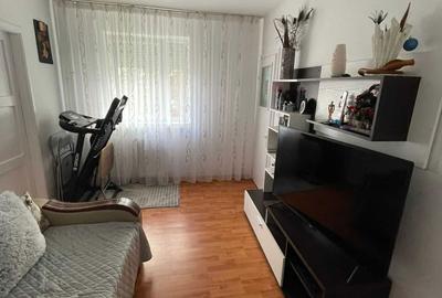 Apartament cu 2 camere nedecomandat, mobilat în Central