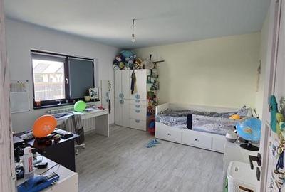 Aroneanu - Casa individuala 4 camere - 12