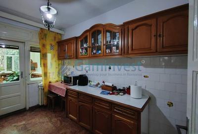 Casă individuală cu 5 camere cu Canalizare în Ultracentral - 9