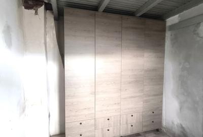 Casă cu Teren 1600 Mp în Central - 7