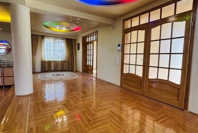 Casă cu 14 camere cu Teren 3405 Mp în Sânmartin - 12