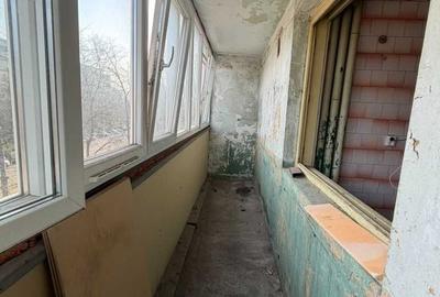 Apartament cu 3 camere semidecomandat în Giulești - 11