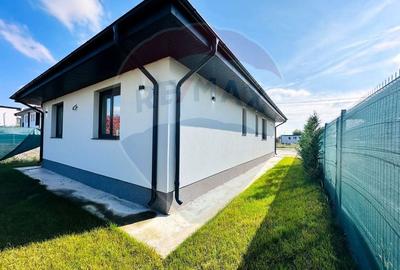Casa noua, individuala, stil american - Crevedia - 5