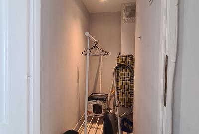 Garsonieră semidecomandată, mobilată în P-ța Universității - 11