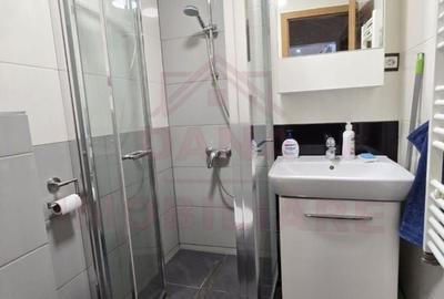 Apartament cu 4 camere decomandat, mobilat în Micro IV - 8
