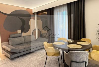 Apartament cu 3 camere decomandat, mobilat în Central